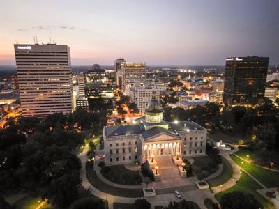 statehouse at night.jpg