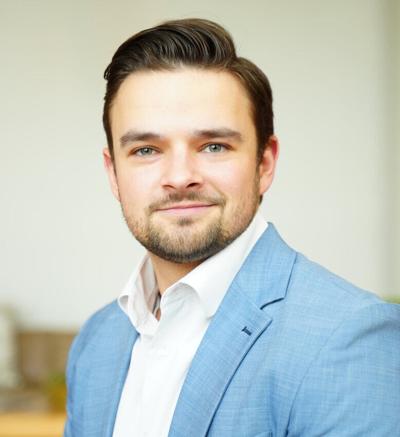 Bailey Dunlap Headshot.jpg