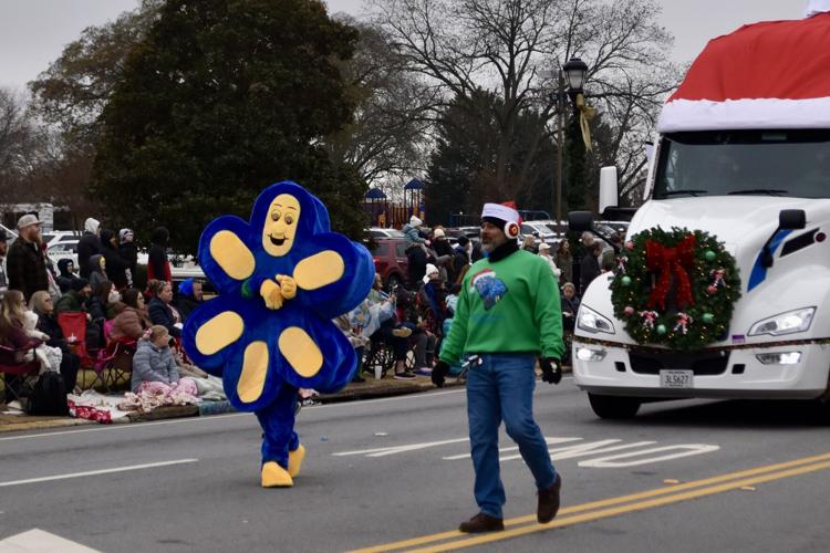 Greer Relief Christmas Parade - Walmart.jpg