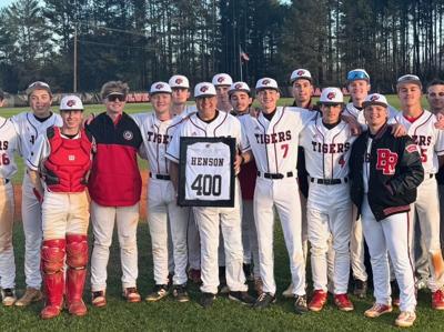 Henson 400th win pic