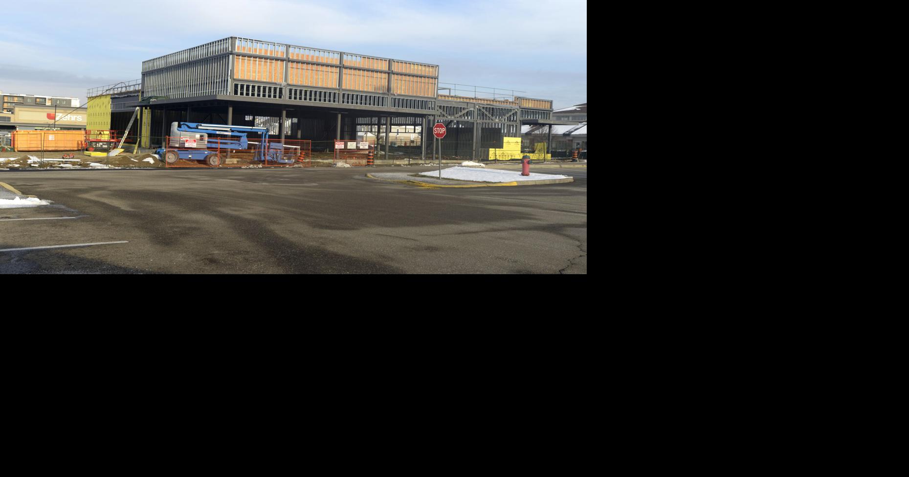 WHAT'S GOING ON HERE? New Shoppers Drug Mart coming to south Guelph