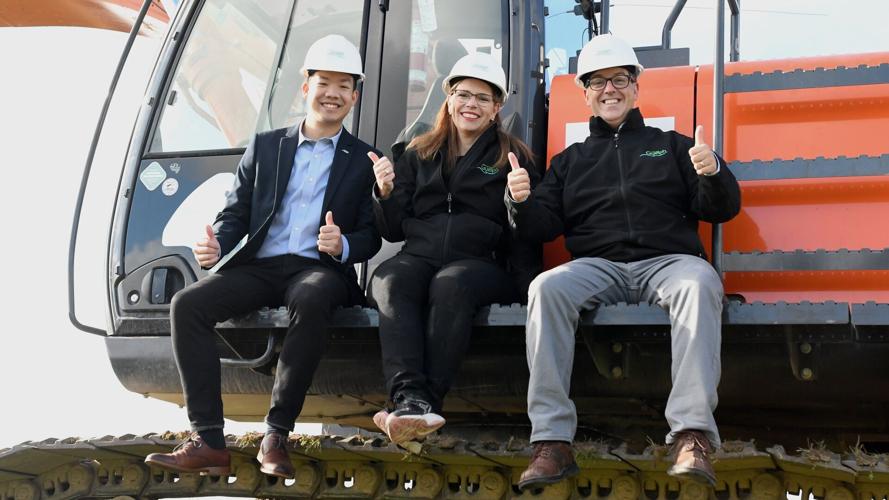 Councillors Ken Yee Chew and Dominique O'Rourke and Mayor Cam Guthrie