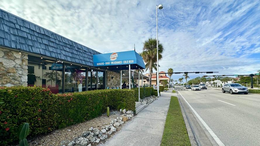 Brooks Burgers faces deadline to leave Naples location
