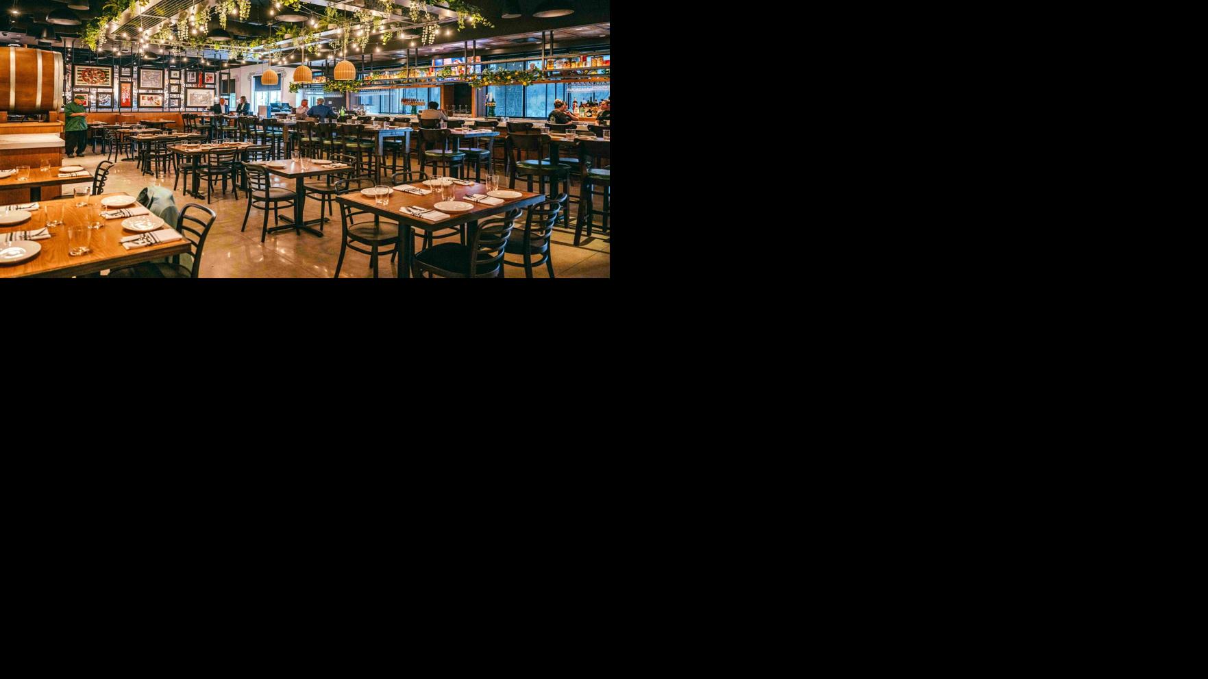 Piccolo Buco dining room Estero