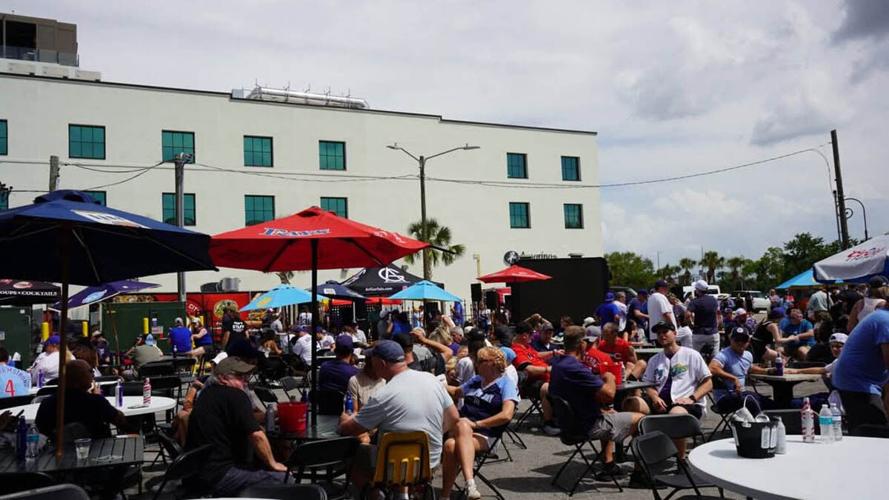 Ferg’s Sports Bar prepares for World Series crowds in St. Petersburg