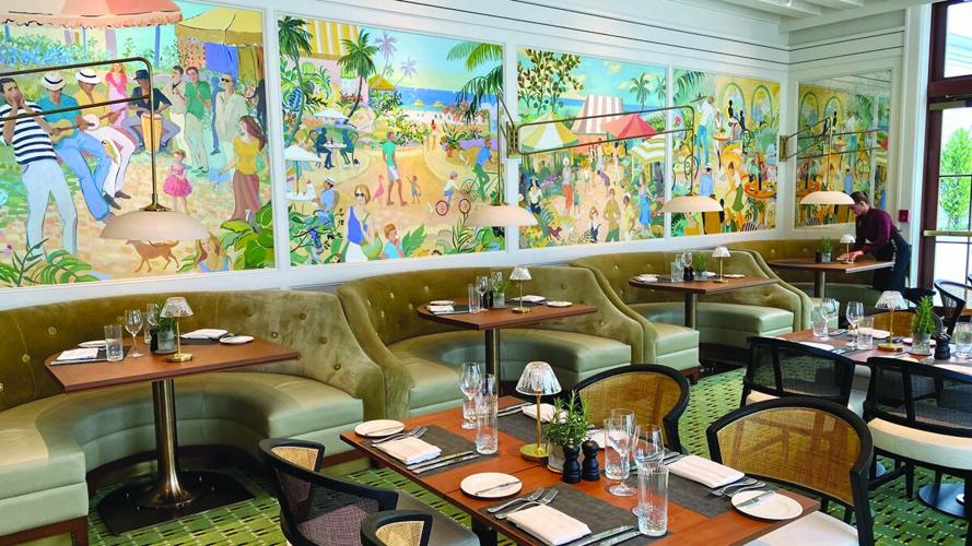 Annie’s dining room features coastal-inspired art