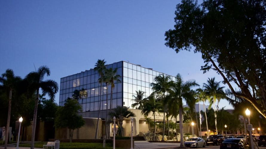 Fort Myers City Hall credit-Evan Williams.jpeg