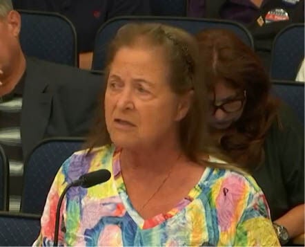Charlotte County resident questions MeadowVue development