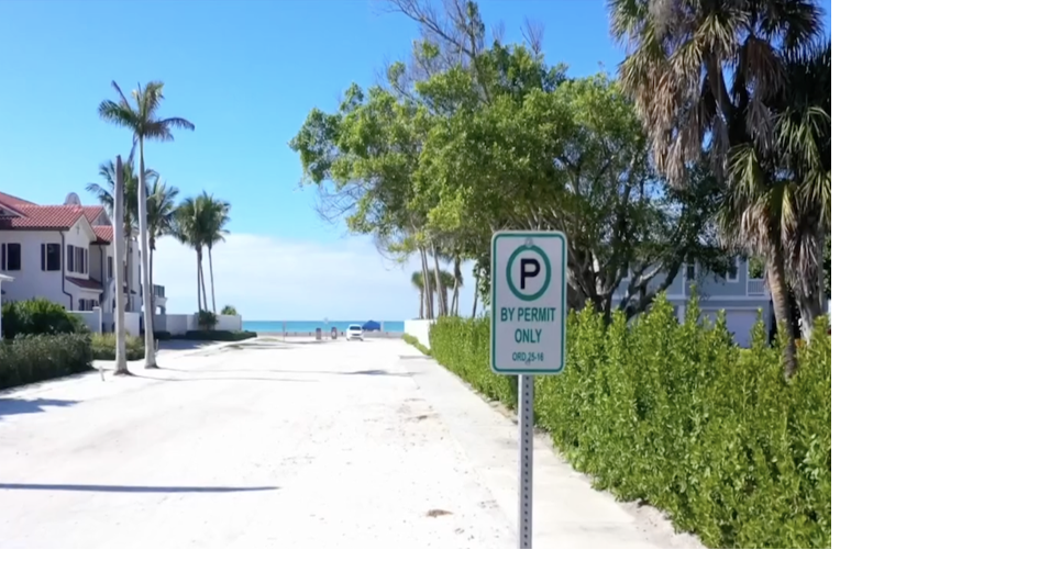 Boca Grande parking sign near beach.png