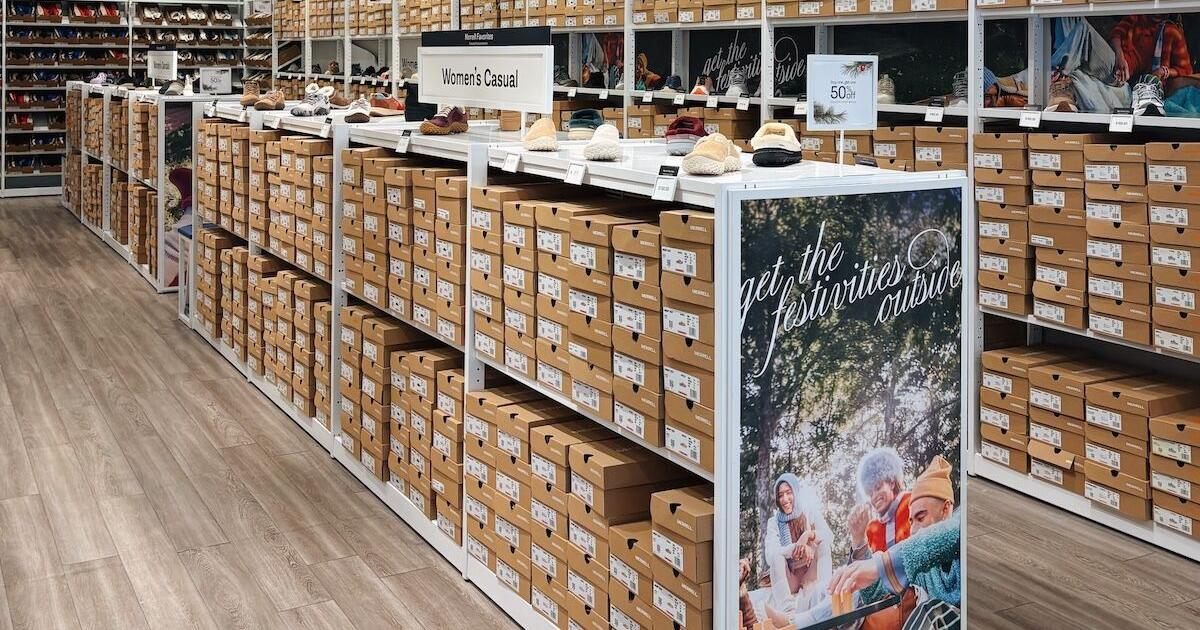 Merrell Outlet Store Merrell opens new store at Miromar Outlets in Estero | GB Daily ...