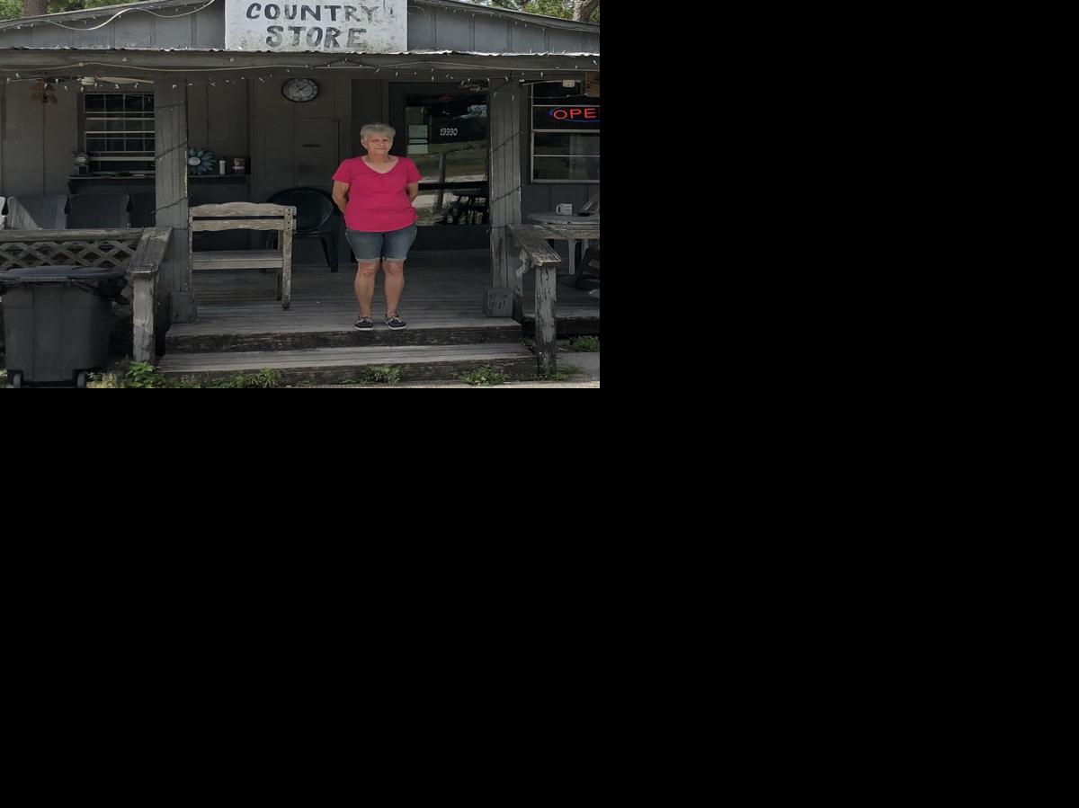 Corkscrew Country Store Debbie Halcomb