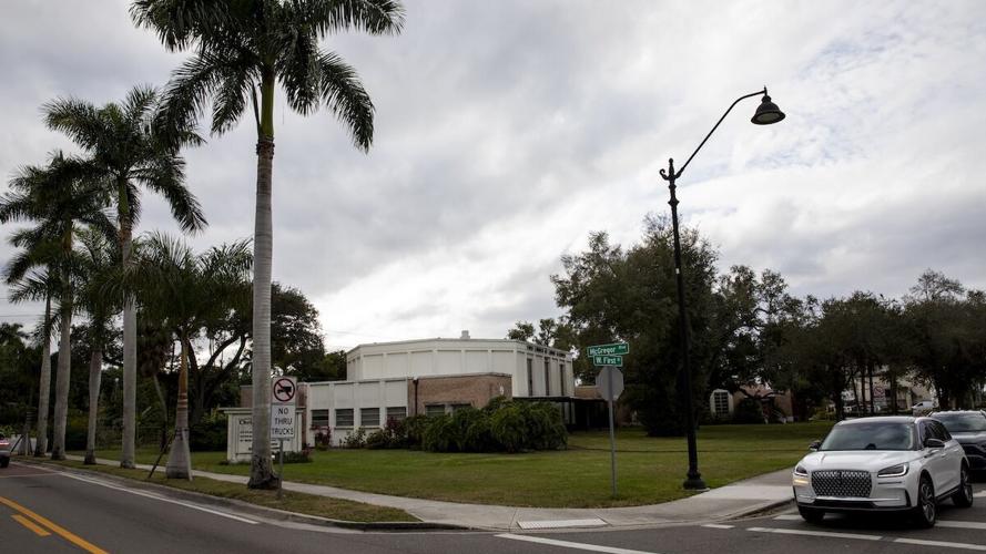 the corner of McGregor Boulevard and West First Street Fort Myers 1.jpg