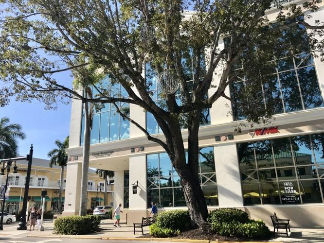 821 Fifth Ave S, Naples – 1