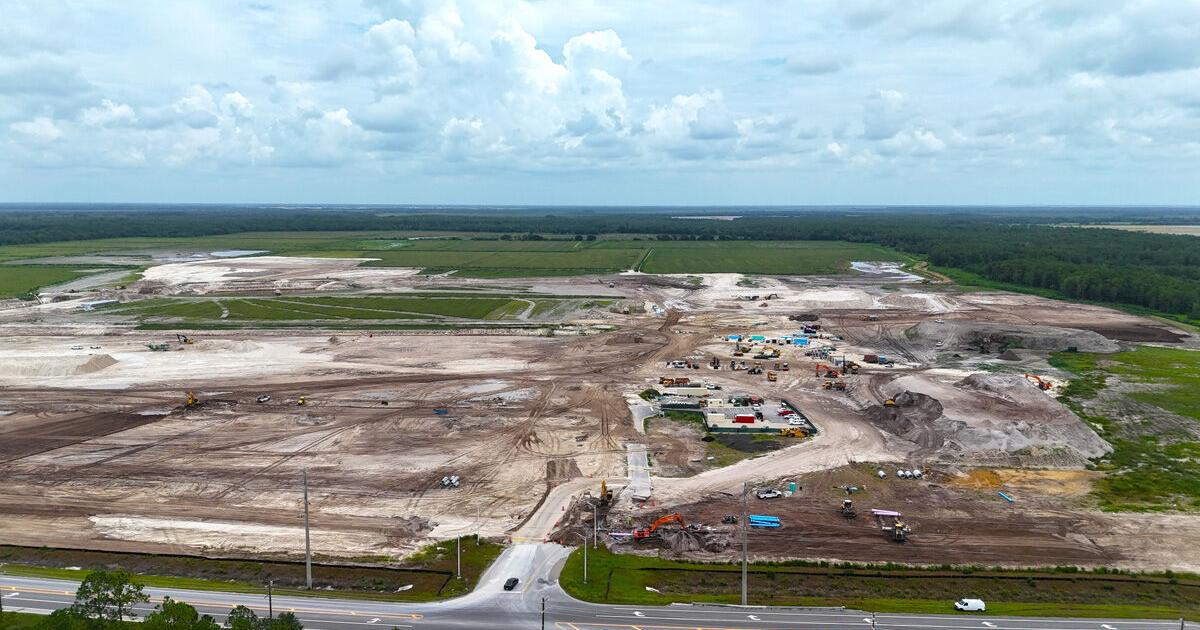 Work begins on 2,000-home Brightshore Village in Collier