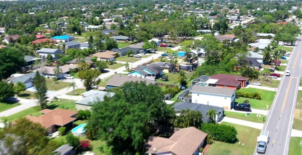 Aerial Fort Myers Homes-credit-WINK News.jpg