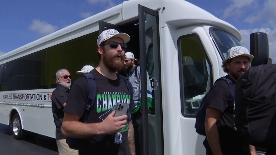 Fans welcome home Everblades after historic 5th Kelly Cup win