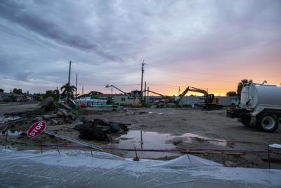 Cape Coral Parkway East development -credit Evan Williams12.jpg