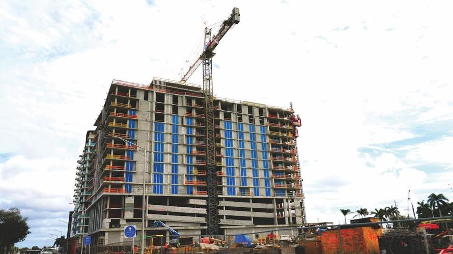 Development 1226 A Avra at Metropolitan Naples.JPG