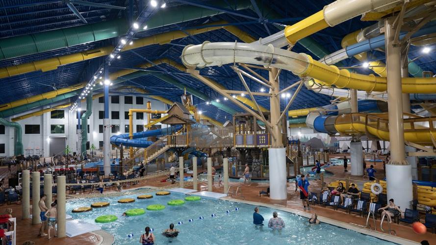 Great Wolf Lodge water slides.jpg