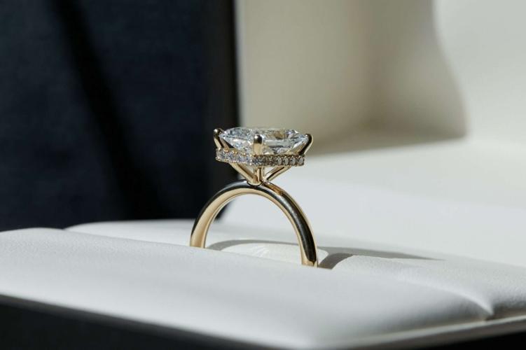 Sakaris Jewelers – radiant cut ring