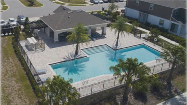 Hacienda Townhomes plans private pool and amenities