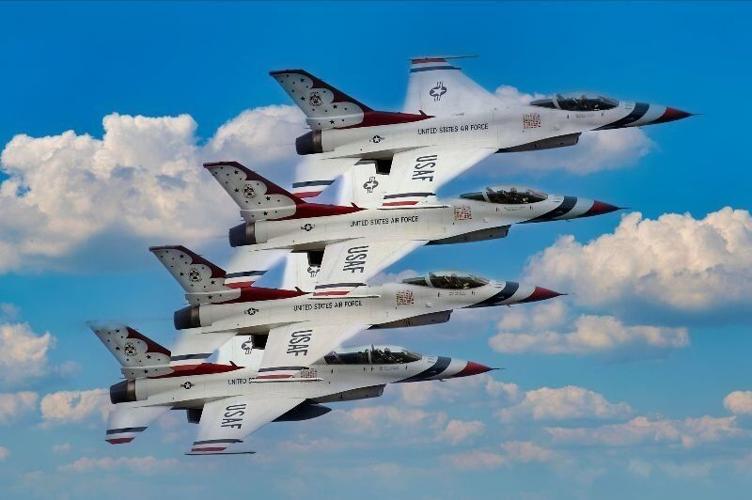 USAF Thunderbirds Air Show