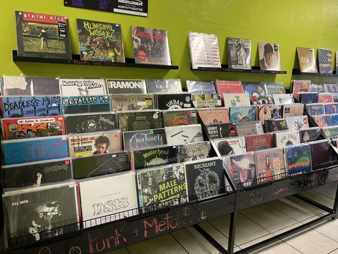 Stellar Records8200