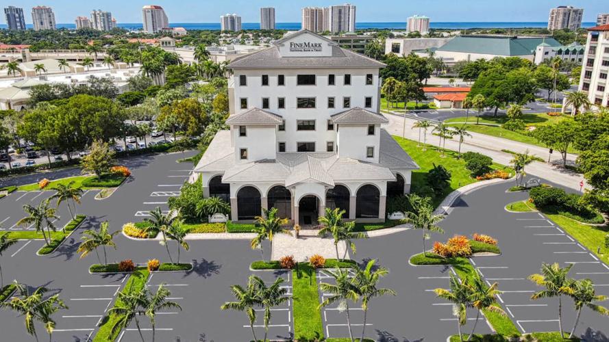 FineMark office building sells for $24.1M in Naples