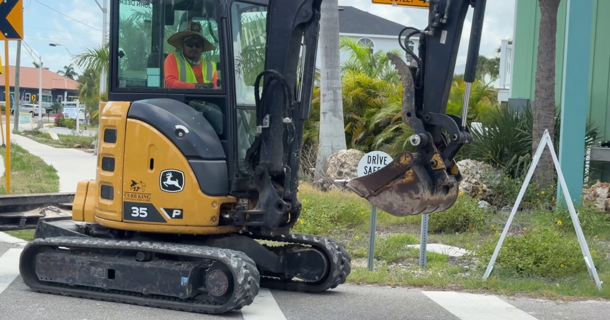 Estero Boulevard repairs continue years after Ian