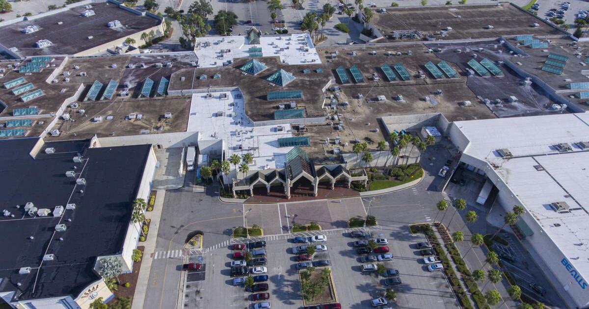 SVN tapped to manage, lease Port Charlotte Town Center