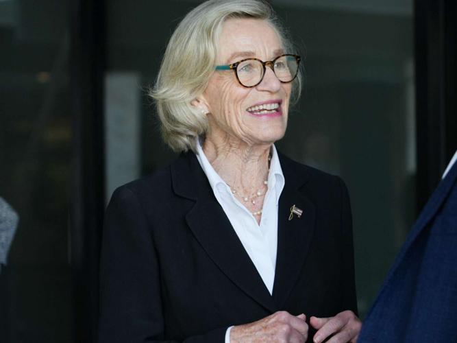 Linda Penniman ends more than seven years on Naples Council