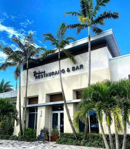 Waxin’s Palm Beach