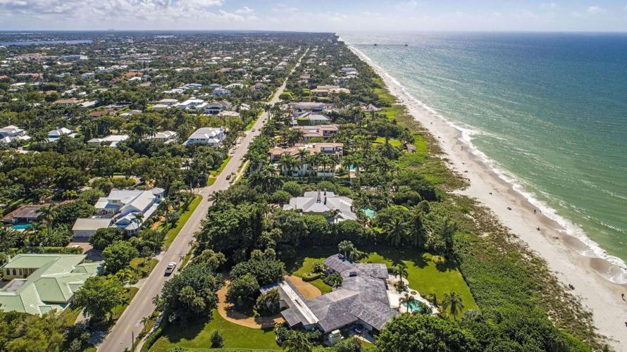 275 Gulf Shore Blvd N Naples-print-003-004-Aerial 3-4200×2360-300dpi