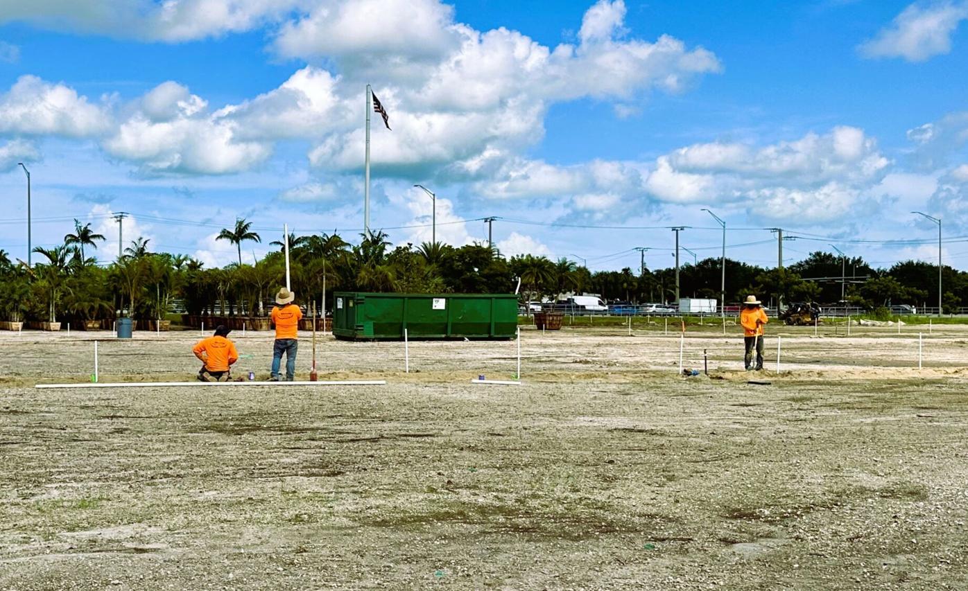 Naples Zoo Celebrates the Centennial of the Gardens, image size:1396x853