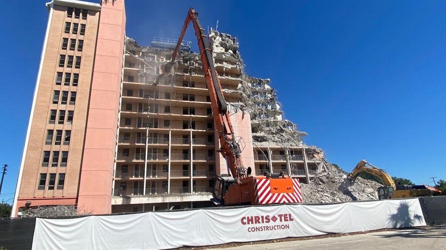 Bonair Towers demolition Fort Myers