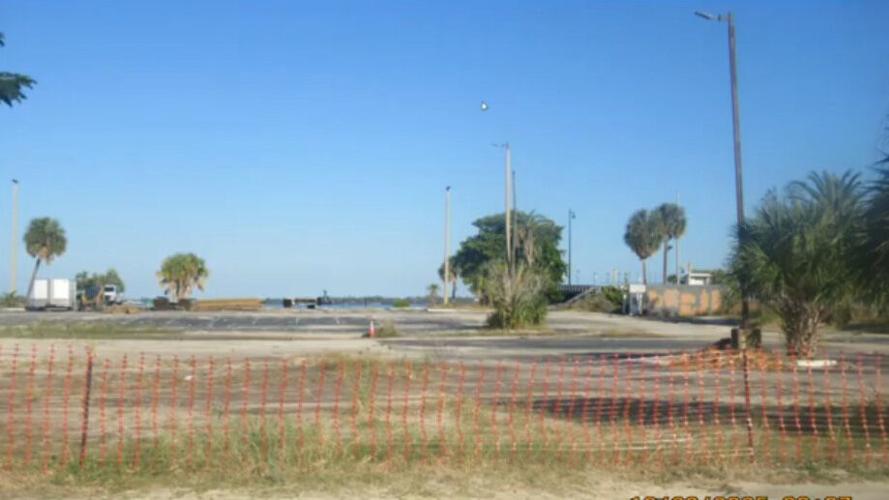 Vacant Punta Gorda waterfront parcel slated for marina