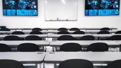 Gamma Tech offers hands-on AI training in Naples