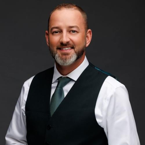 Kevin Karnes