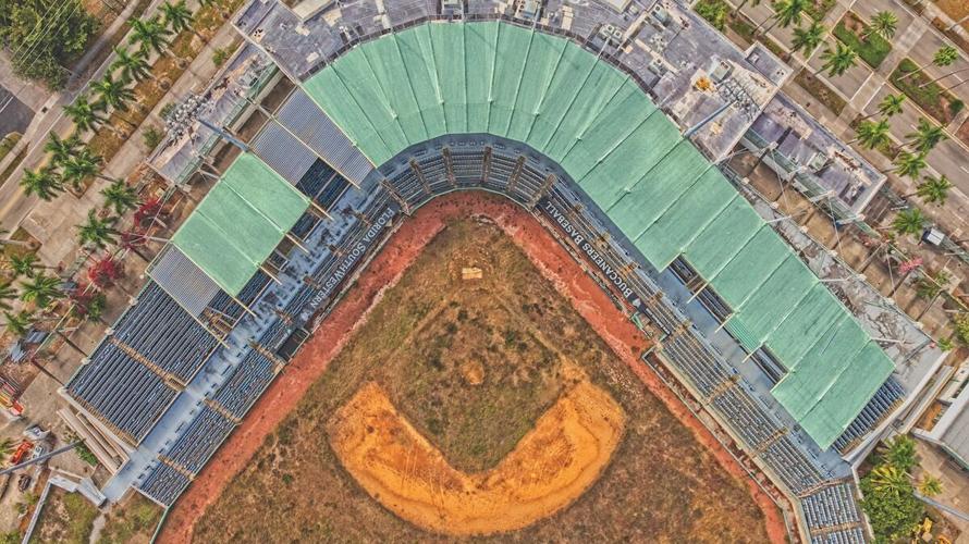 City of Palms Park Fort Myers.jpg