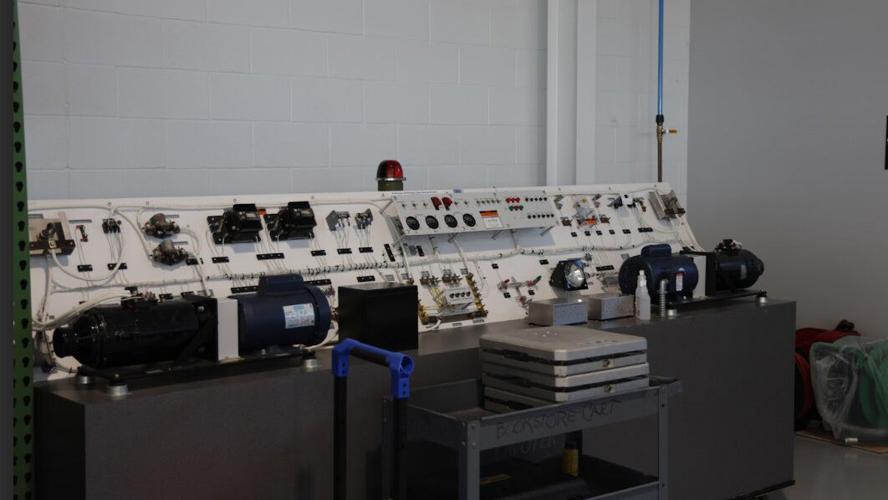 Students train on aviation systems at CTC facility