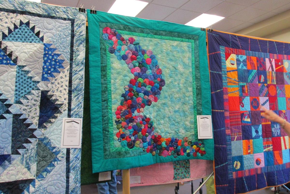 Las Campanas quilt show