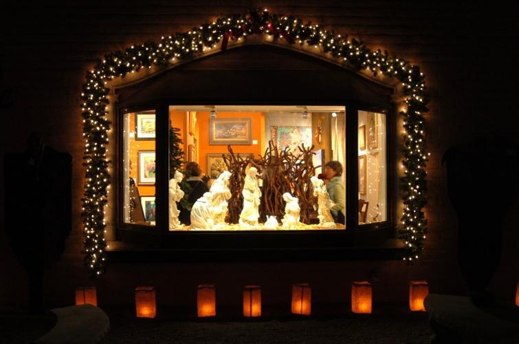 Tubac Luminarias usher in the holidays News