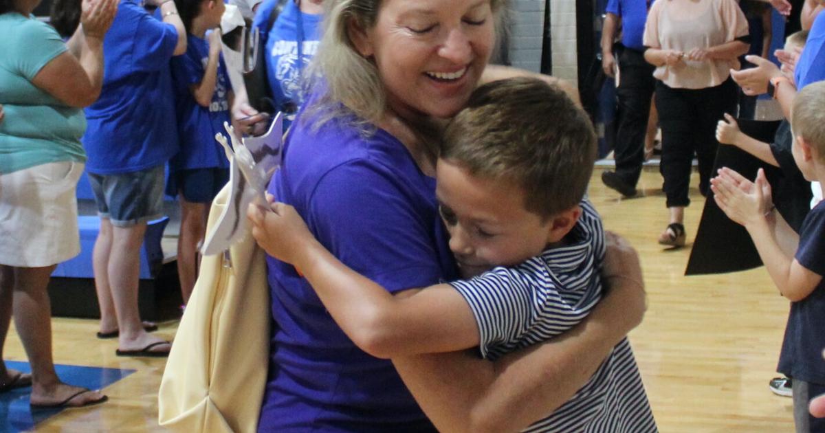 Continental Elementary School District Surprises Staff Local News Continental elementary school district surprises staff local news