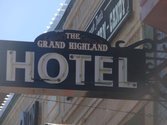Grand Highland Hotel 1.JPG