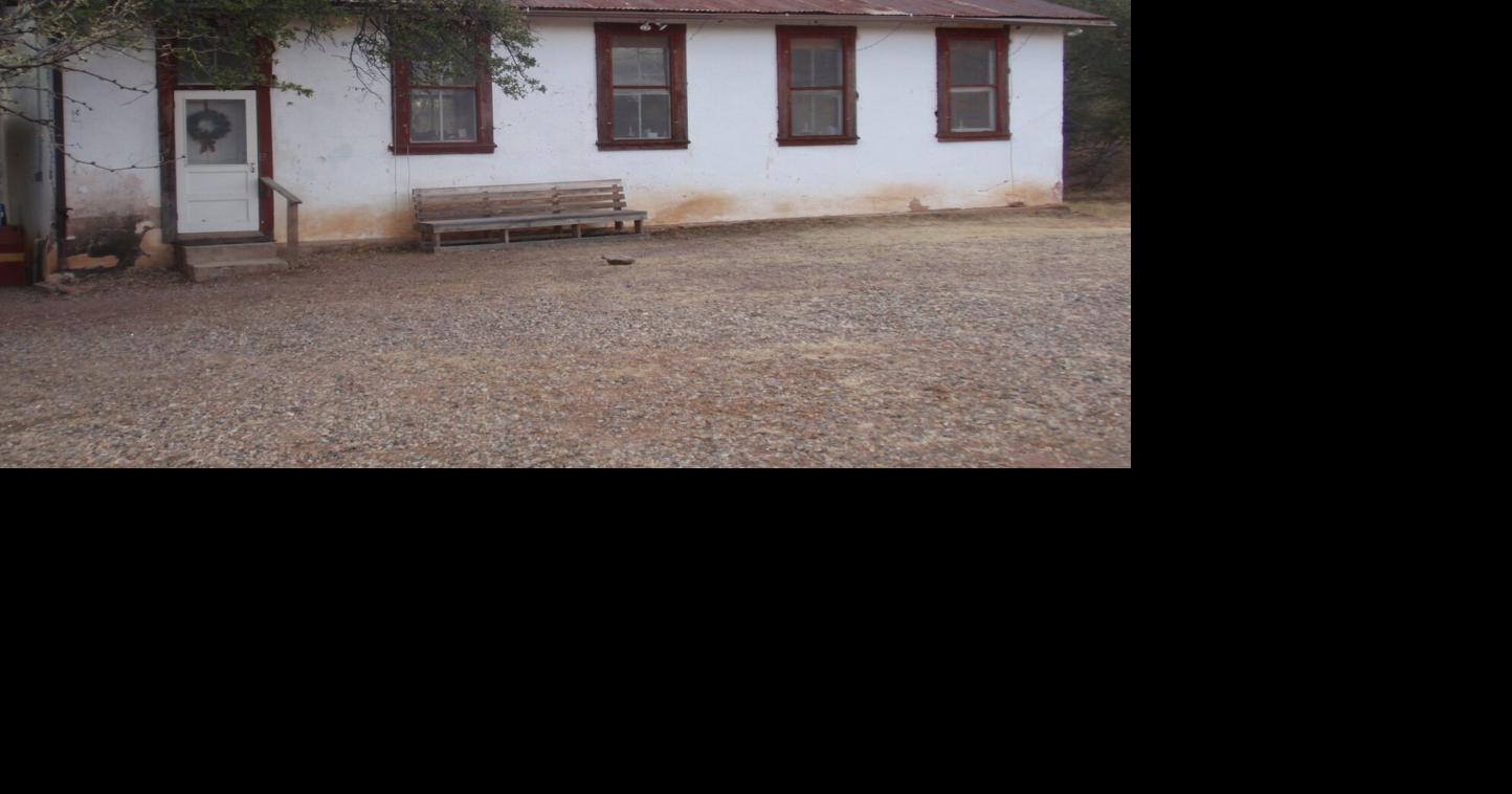 Travels With Two Sisters: Remnants of the past: Seeking out Arizona ghost towns