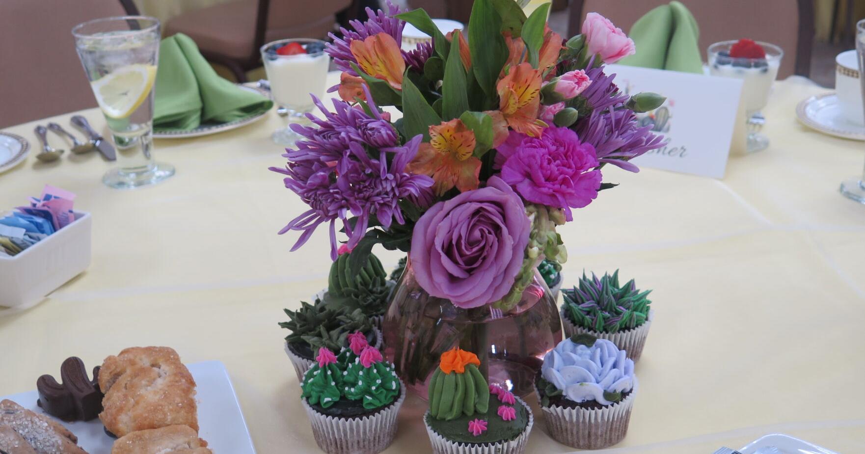 Beautiful baked goods: Creative cupcakes and more brighten up local celebrations - Vimarsana News