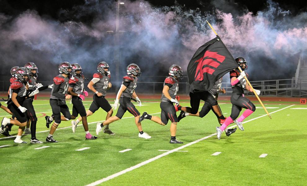 PHOTOS: Walden Grove defeats Douglas on senior night to claim first 4A Kino title