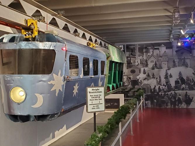 Trolley Trak Ride Holly Trolley Rides at the New York Museum of Transportation ...