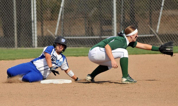 Hanford West vs El Diamante Softball | Gallery | hanfordsentinel.com