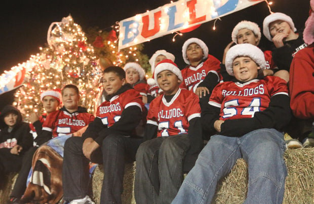 hanford christmas parade 2020 Hanford Christmas Parade Gallery Hanfordsentinel Com hanford christmas parade 2020